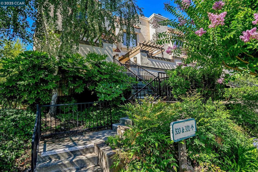 Photo of Listing #41107426