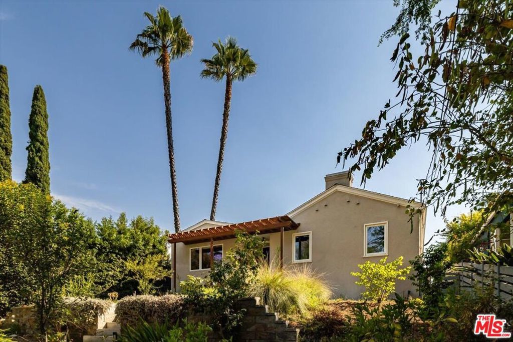 Photo of Listing #25574975