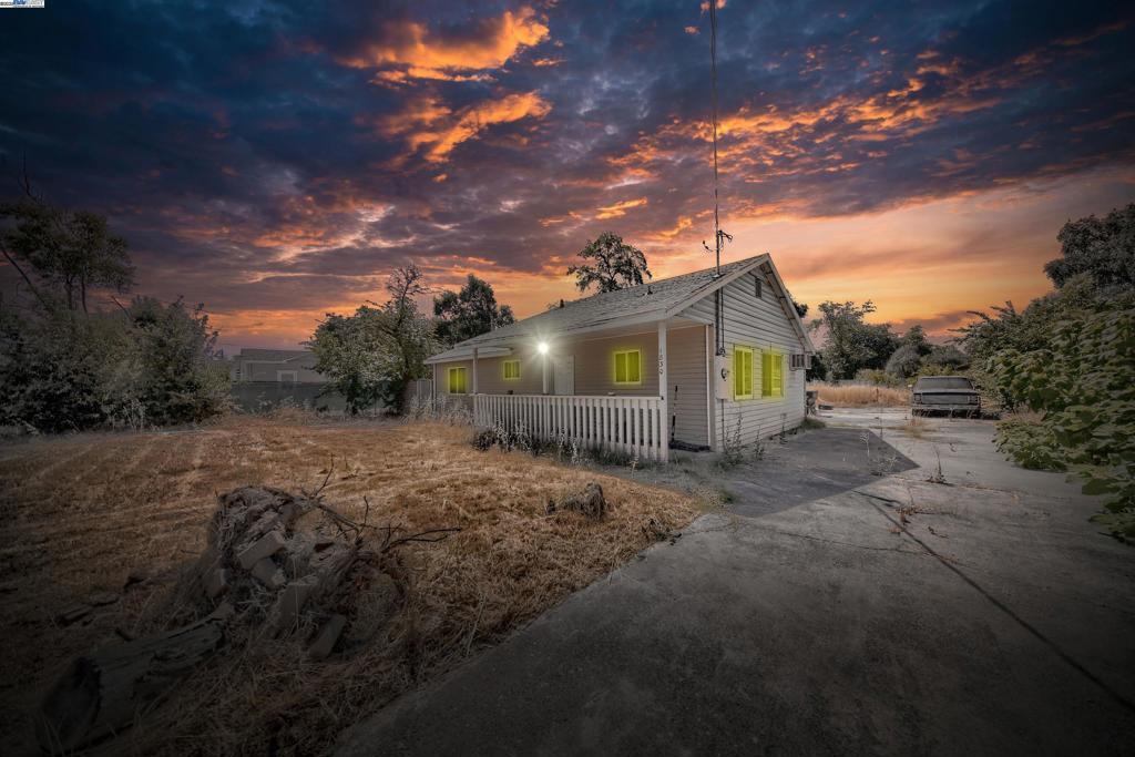 Photo of Listing #41107458