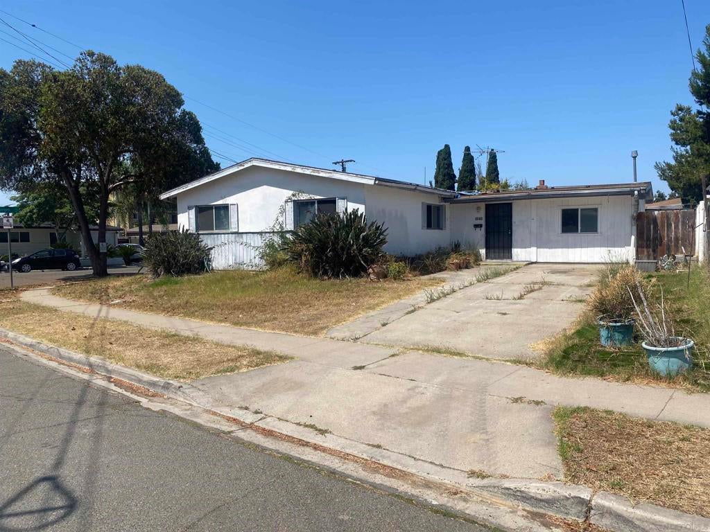 Photo of Listing #250035714SD