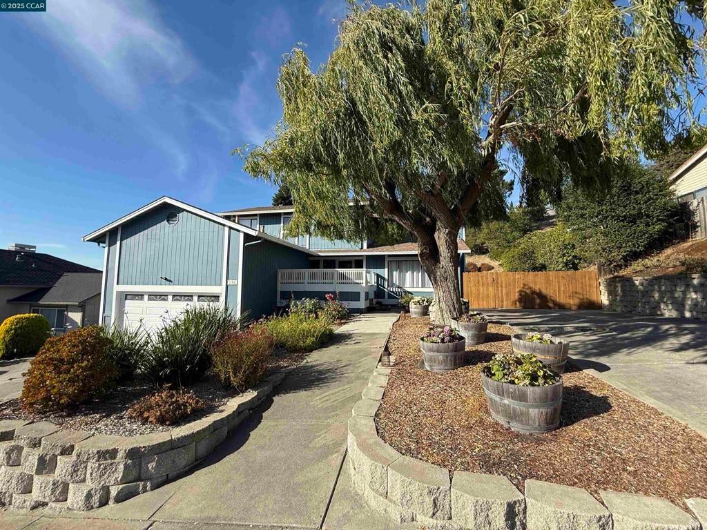 Photo of Listing #41107493