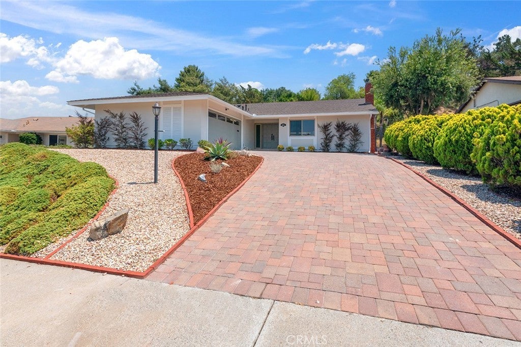 Photo of Listing #SW25178633