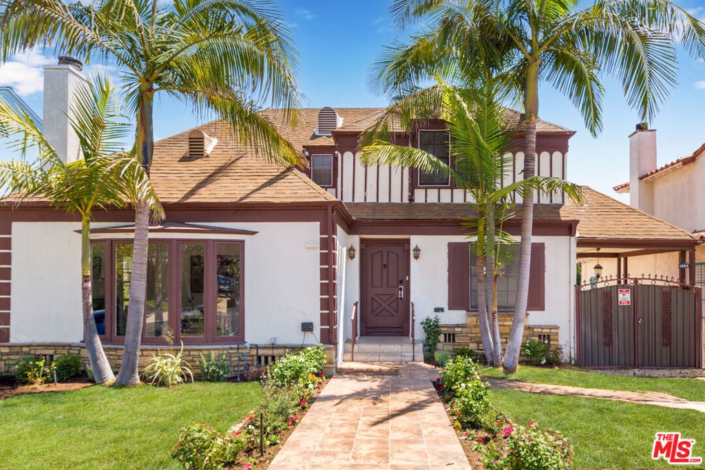 Photo of Listing #25575871