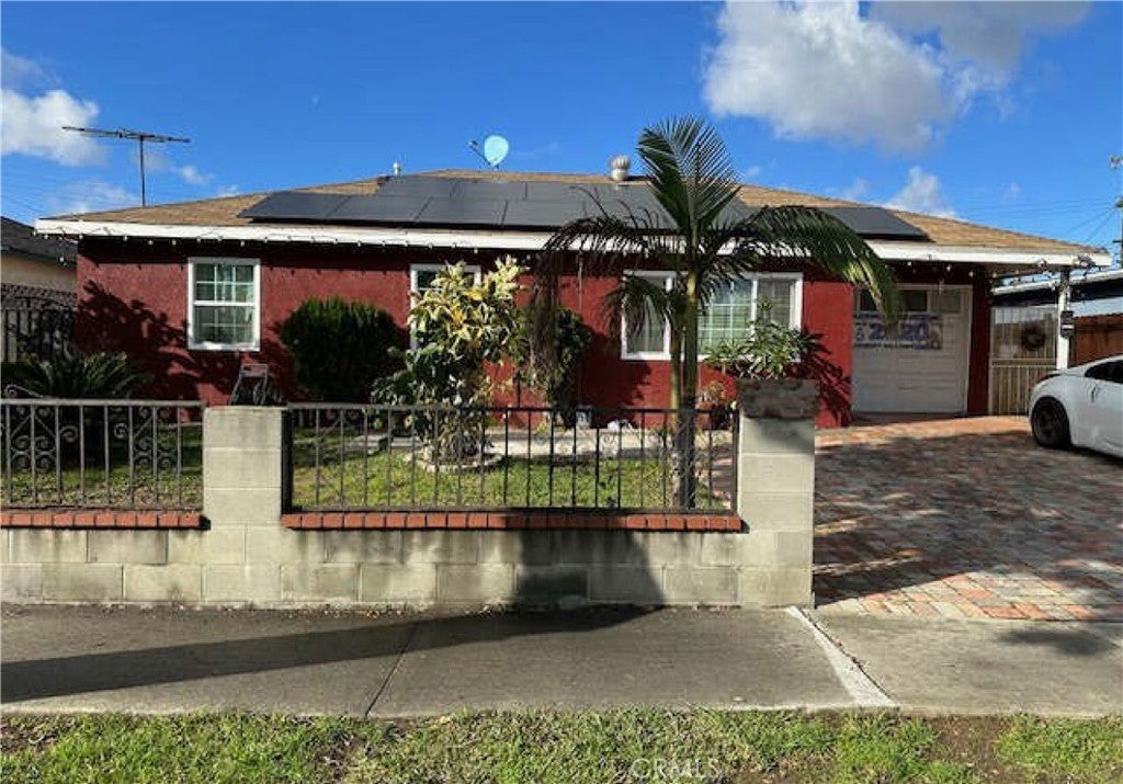 Photo of Listing #CV25171400