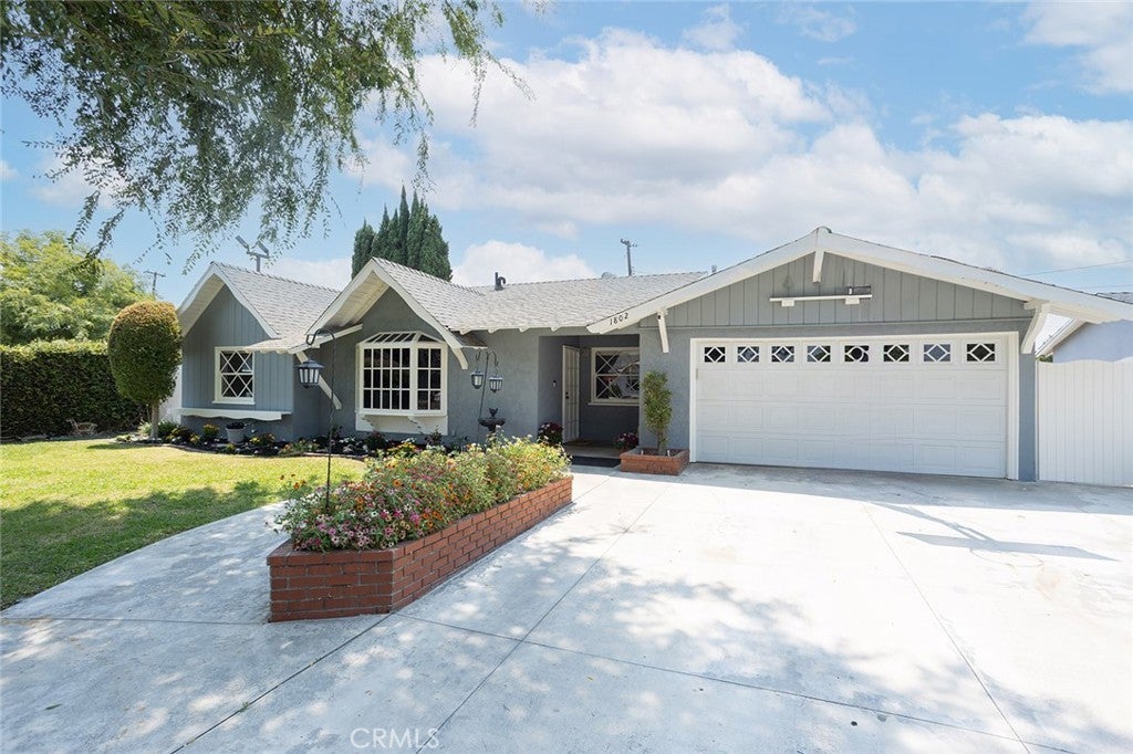 Photo of Listing #PW25177104