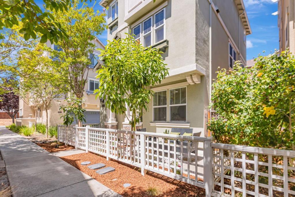 Photo of Listing #ML82017300