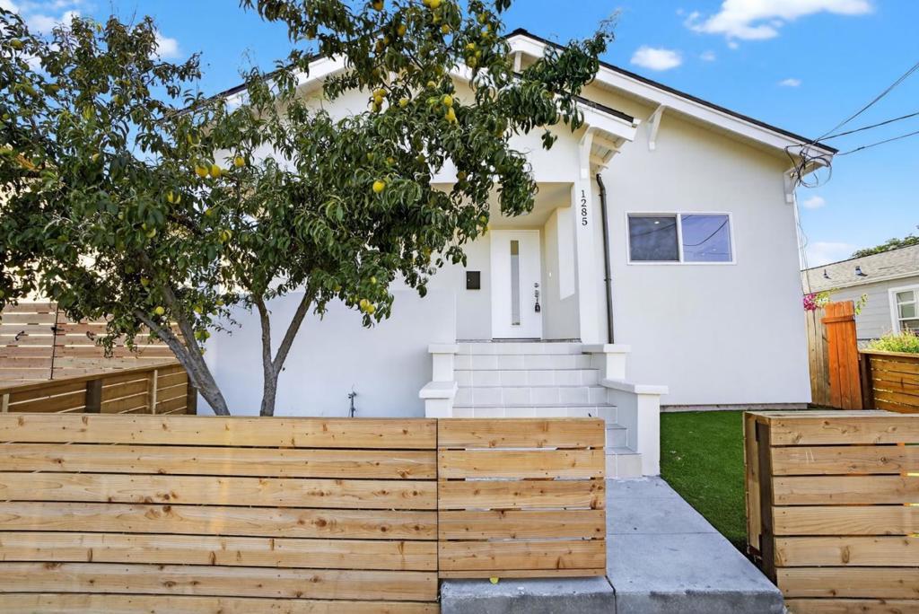 Photo of Listing #ML82017415