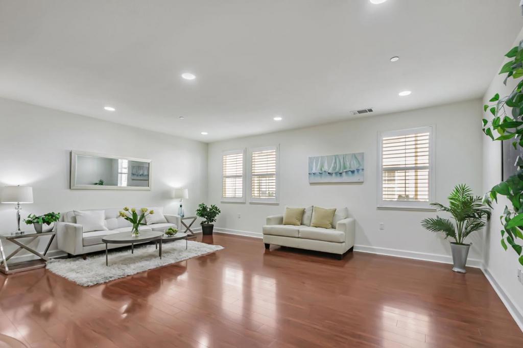 Photo of Listing #ML82017441