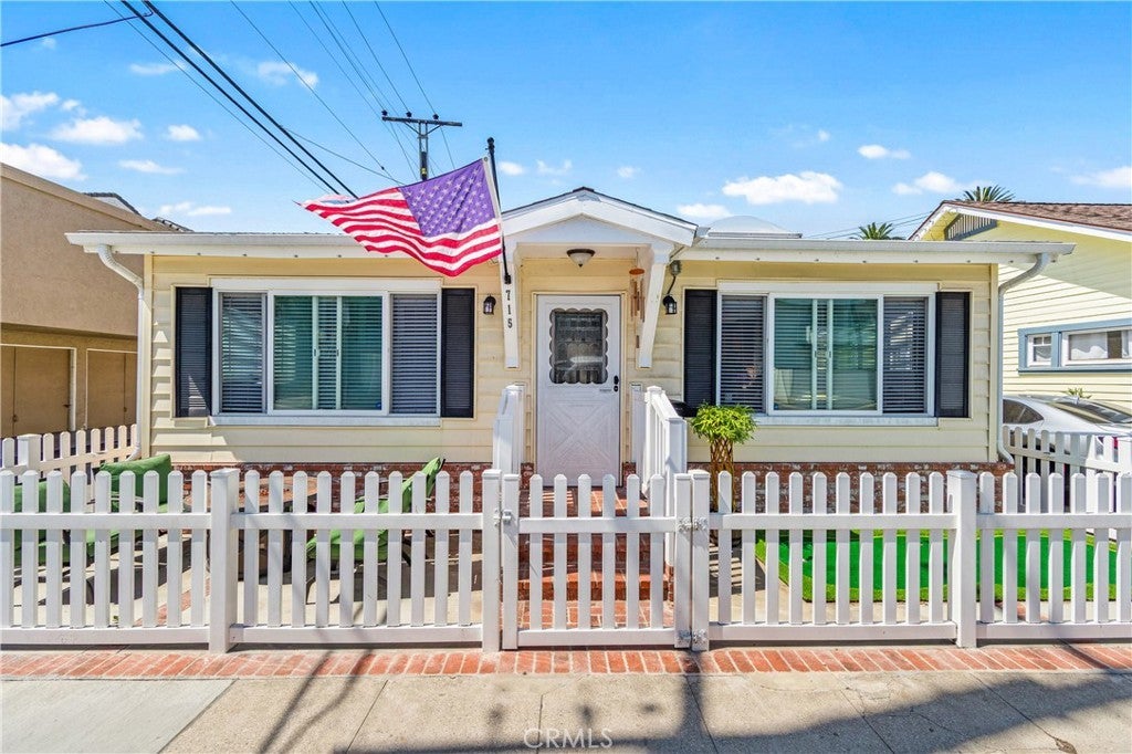 Photo of Listing #OC25179366