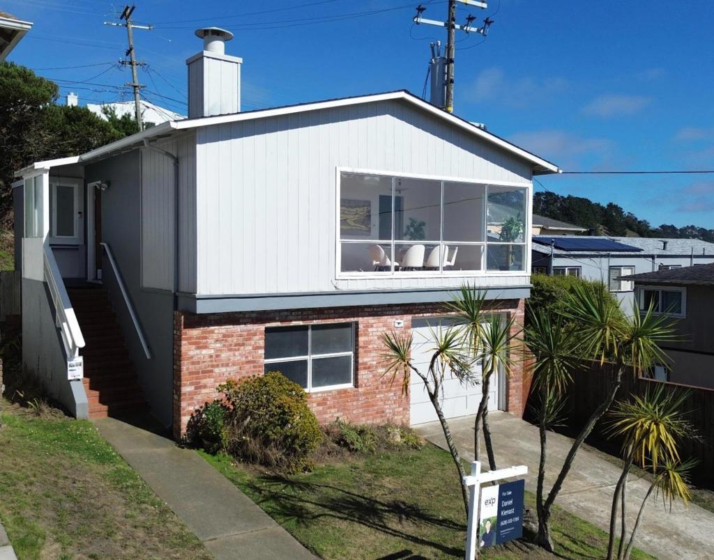 Photo of Listing #ML82017547