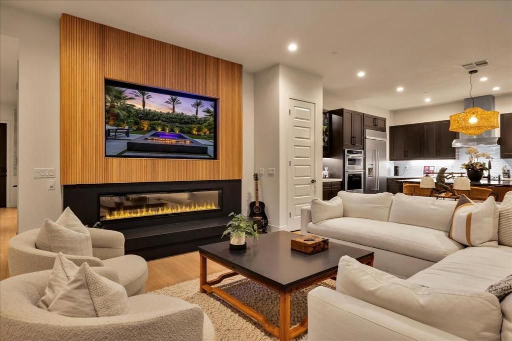 82460 W Mccarroll Drive, Indio