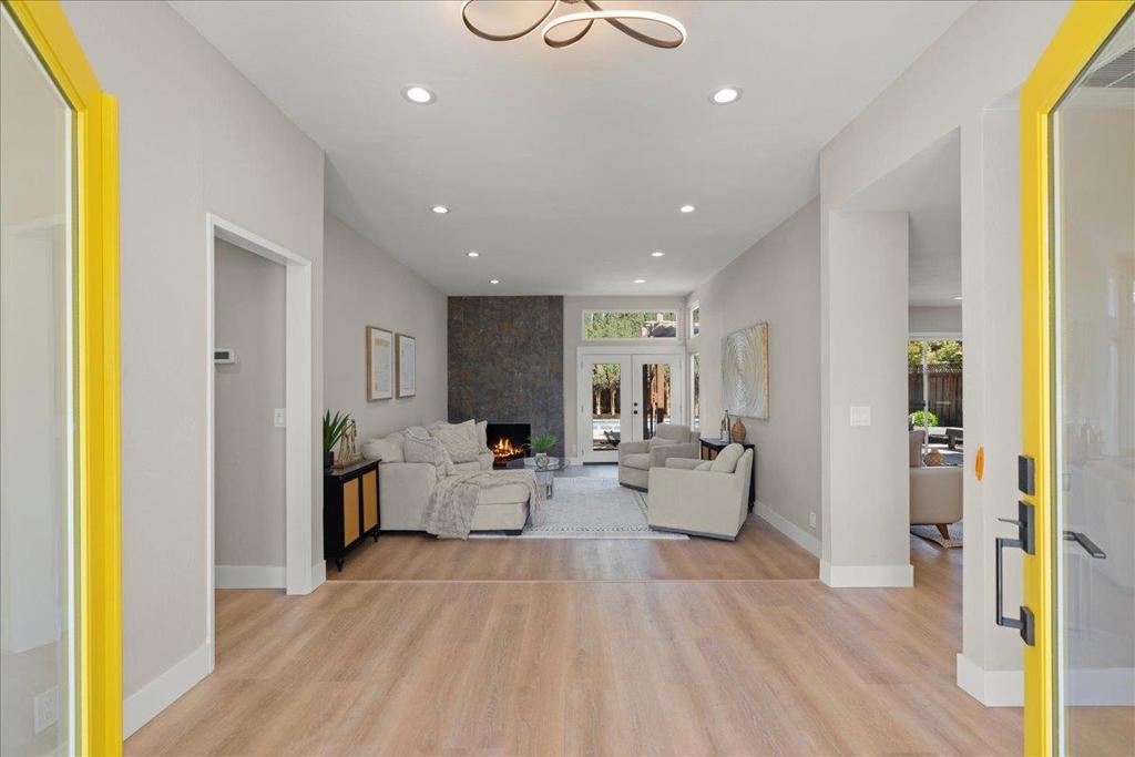 Photo of Listing #ML82017556