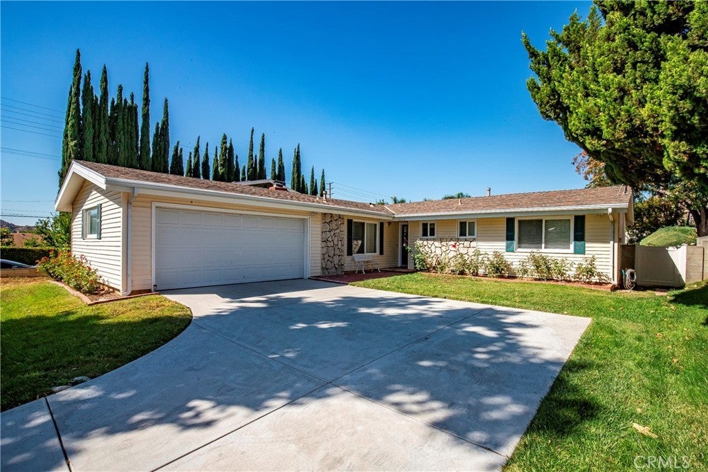 Photo of Listing #SR25179795