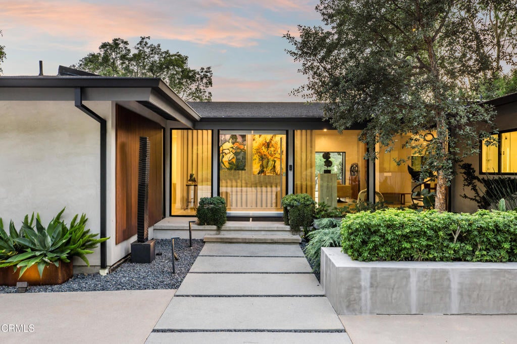 Photo of Listing #P1-23637