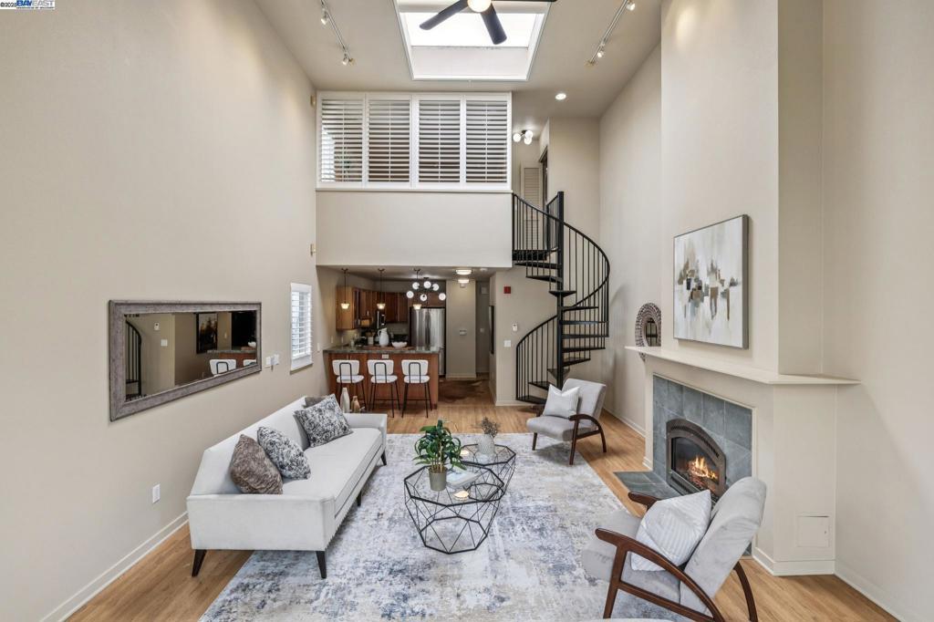 Photo of Listing #41107710