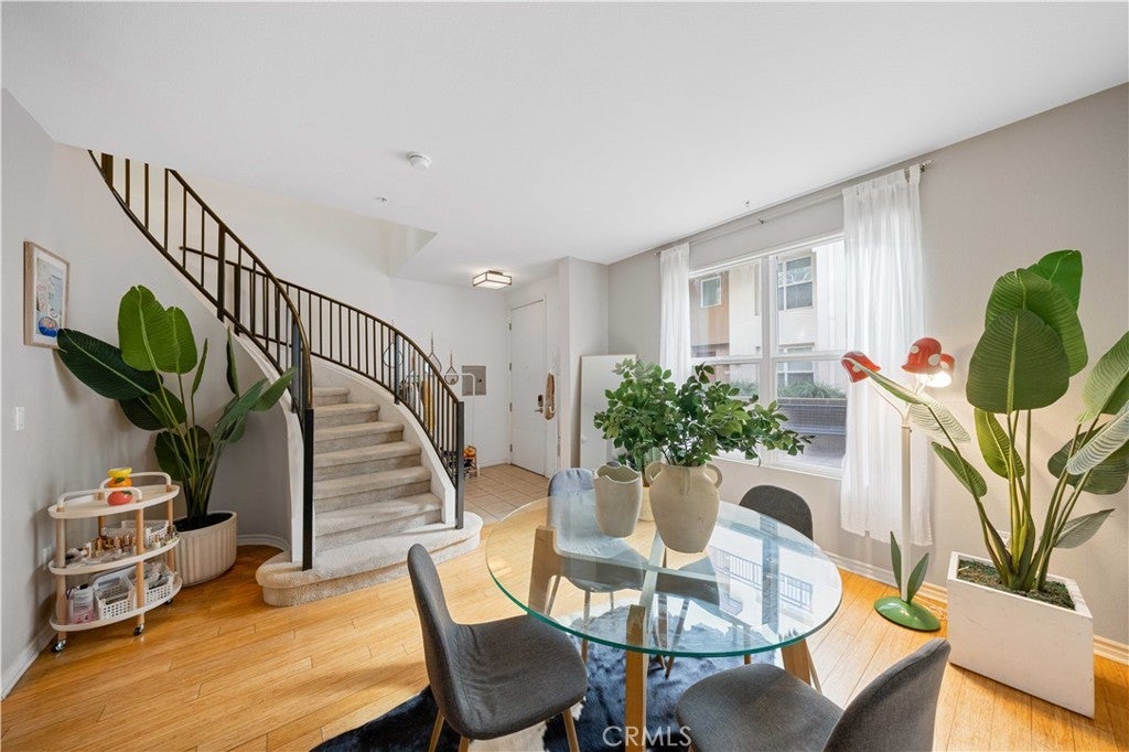 Photo of Listing #OC25180107