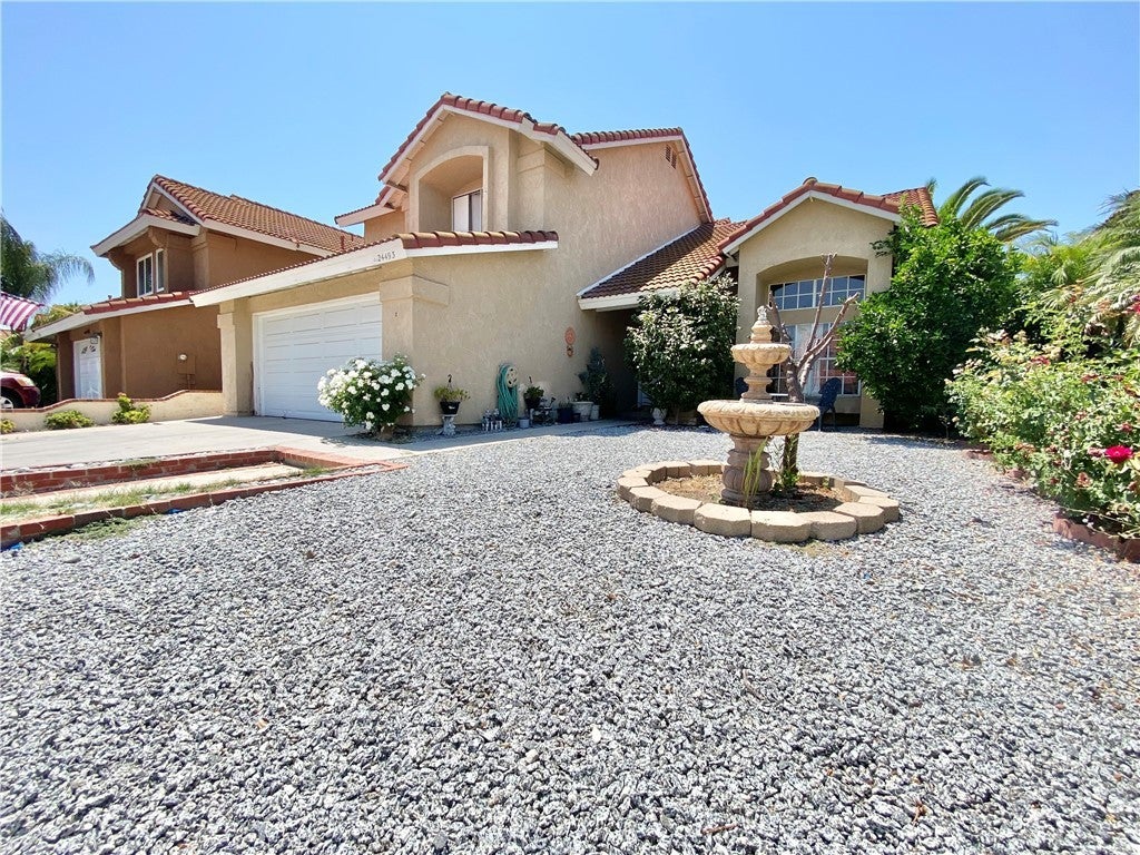 Photo of Listing #IV25180156