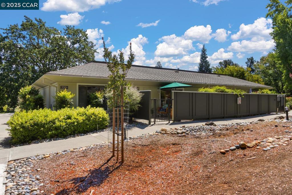 Photo of Listing #41107722