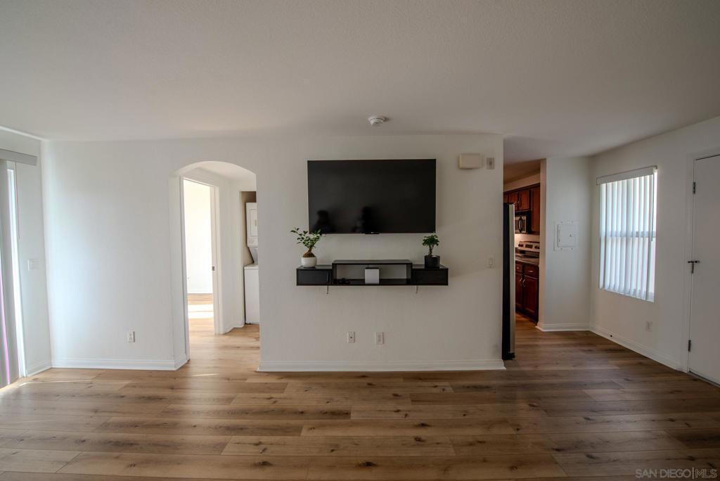 Photo of Listing #250035923SD