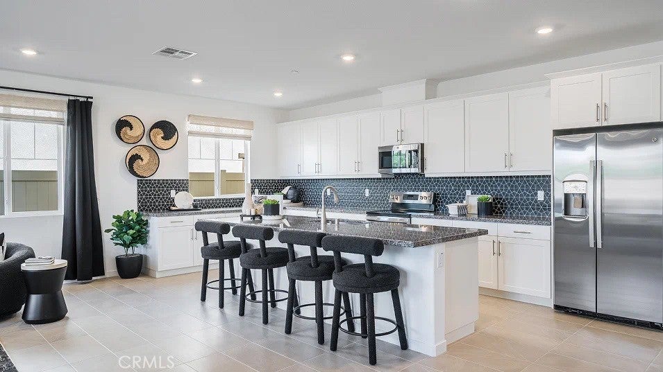 Photo of Listing #SW25180425