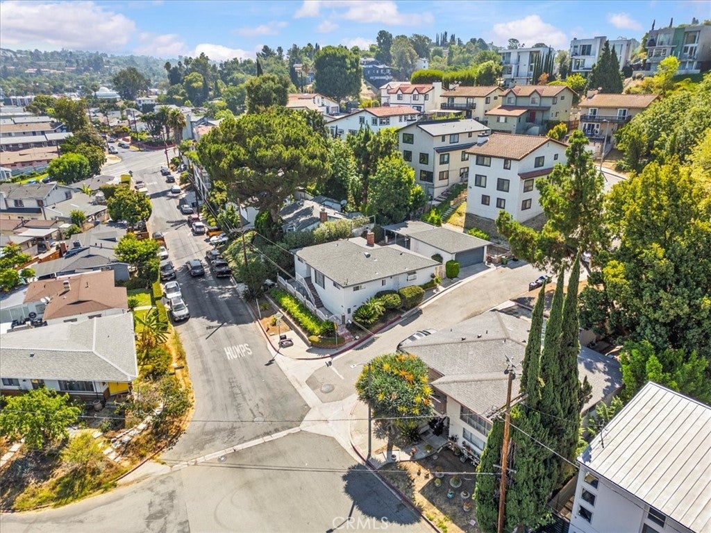 Photo of Listing #DW25180215