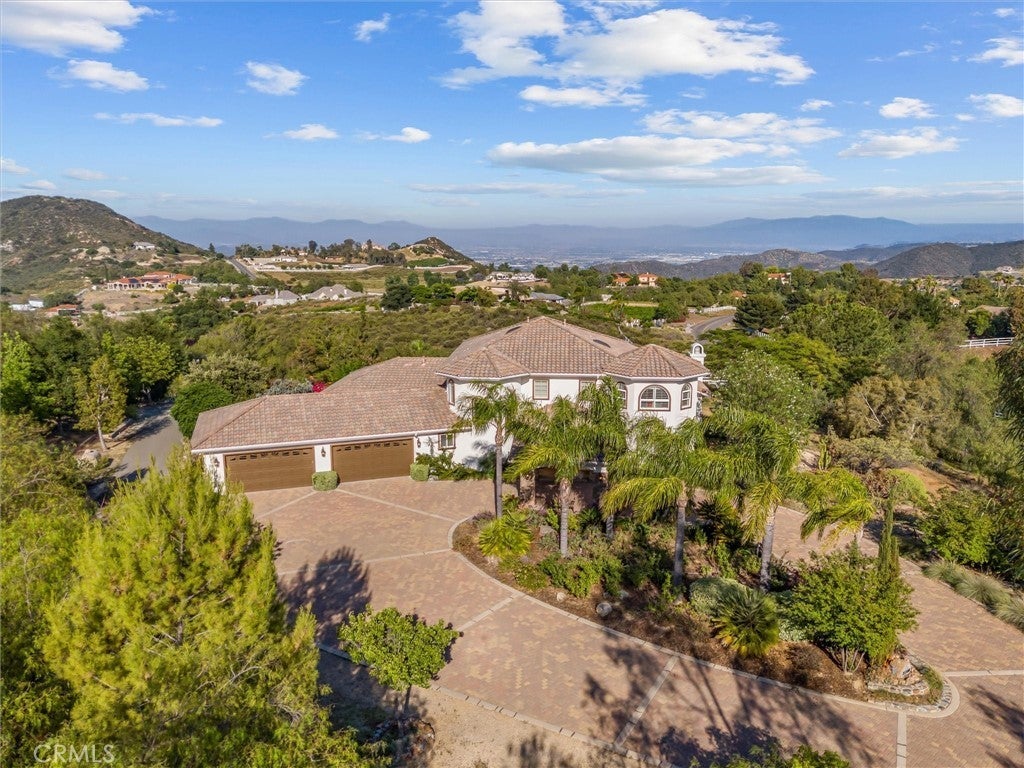 Photo of Listing #SW25180496