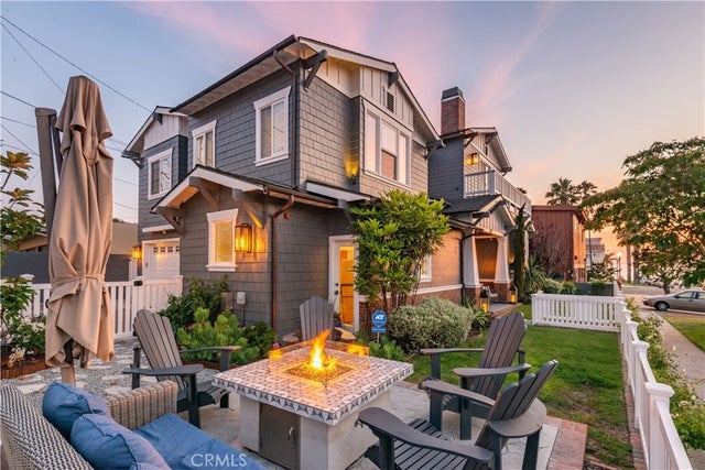 202 Avenue H, Redondo Beach.