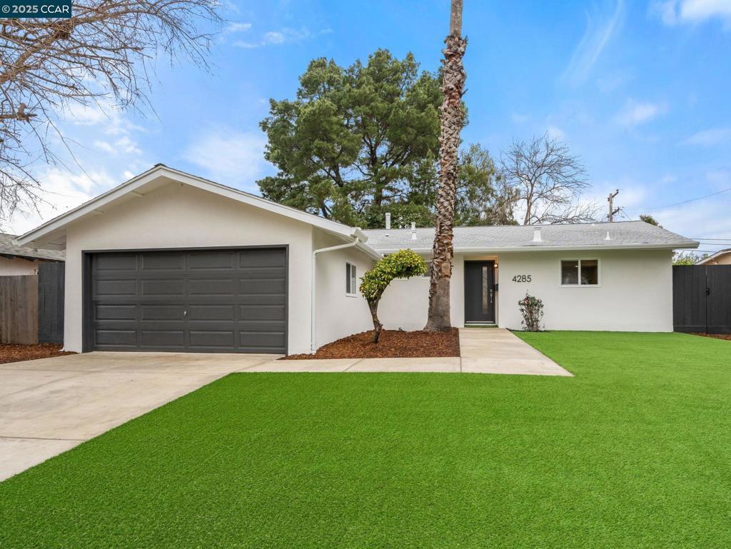 Photo of Listing #41107763