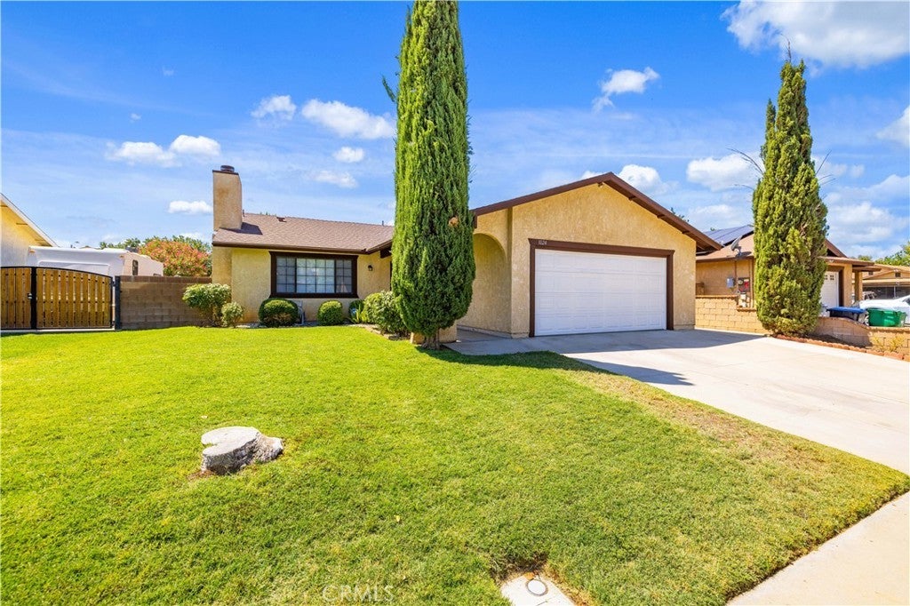 Photo of Listing #SR25180559