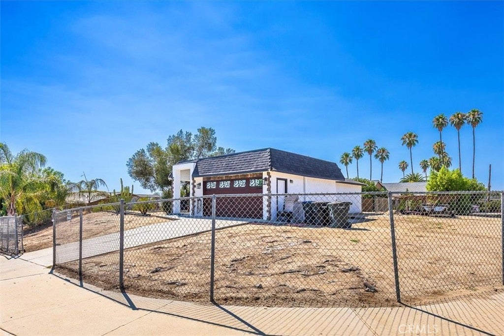 Photo of Listing #SW25180568