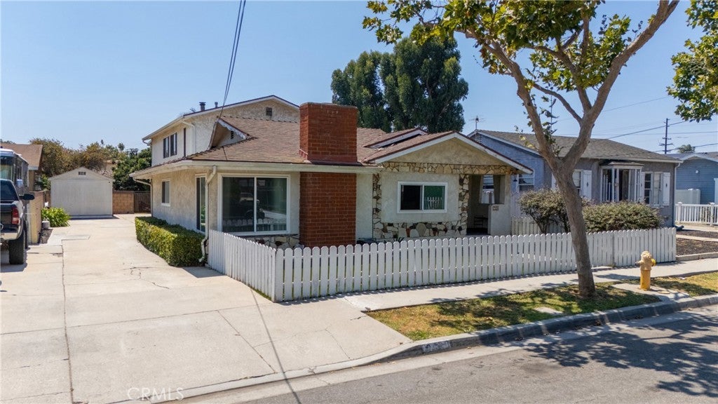 Photo of Listing #SB25144672