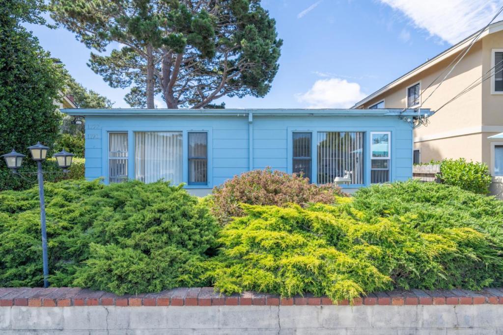 Photo of Listing #ML82017686