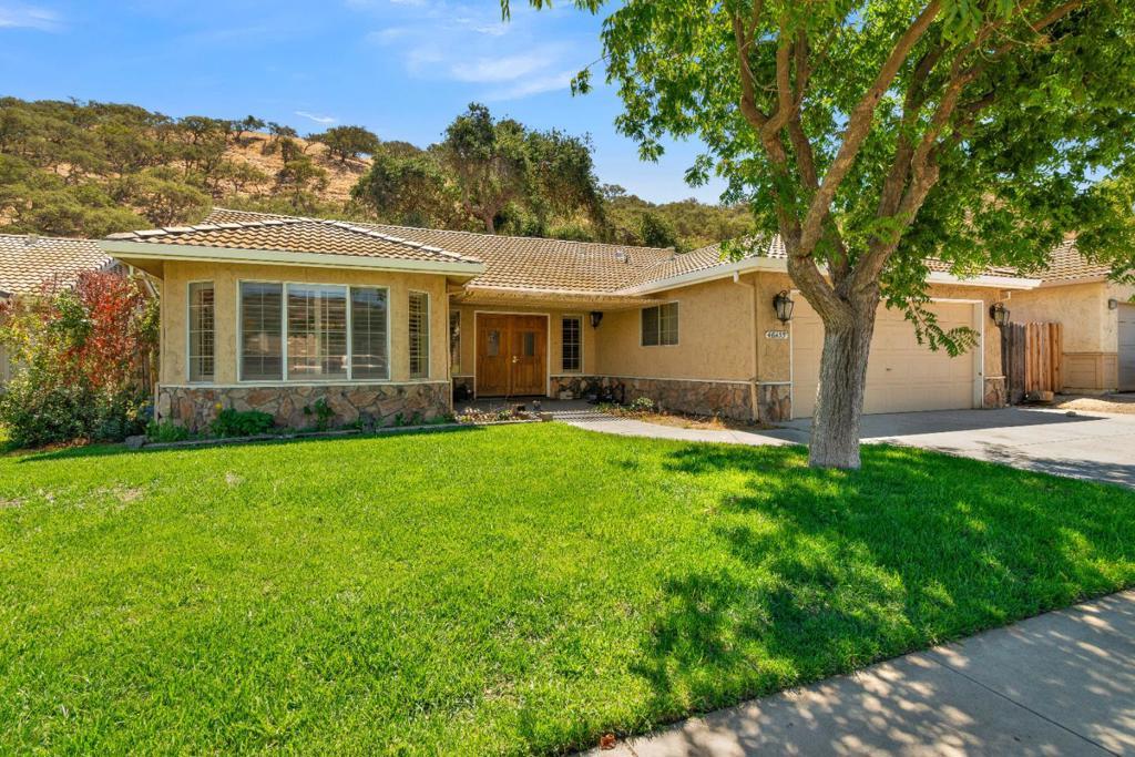 Photo of Listing #ML82003216