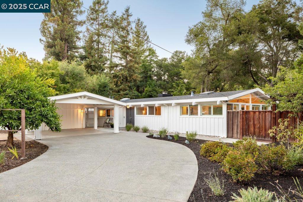 Photo of Listing #41107815