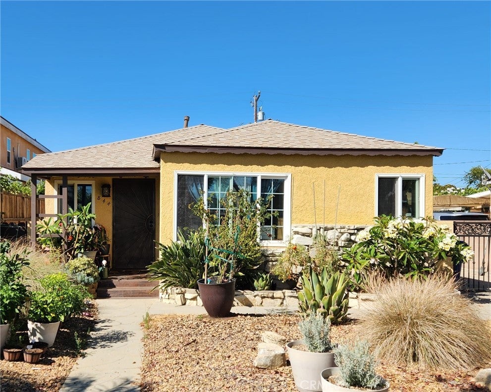 Photo of Listing #DW25167093