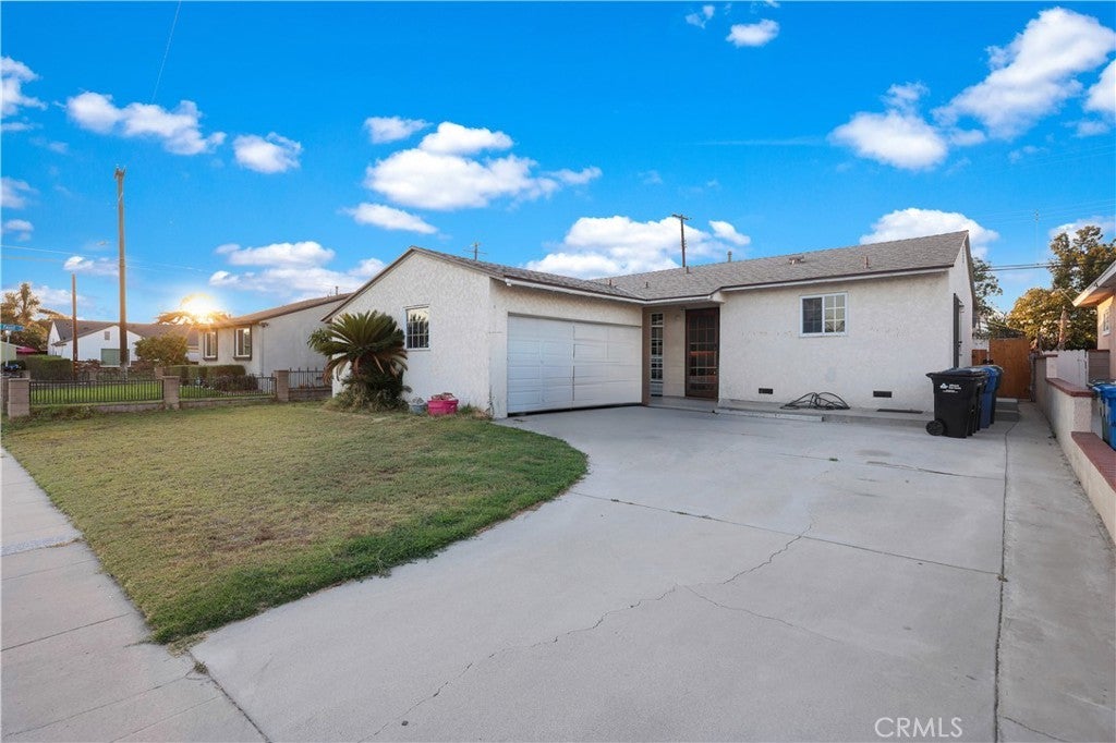 Photo of Listing #DW25181345