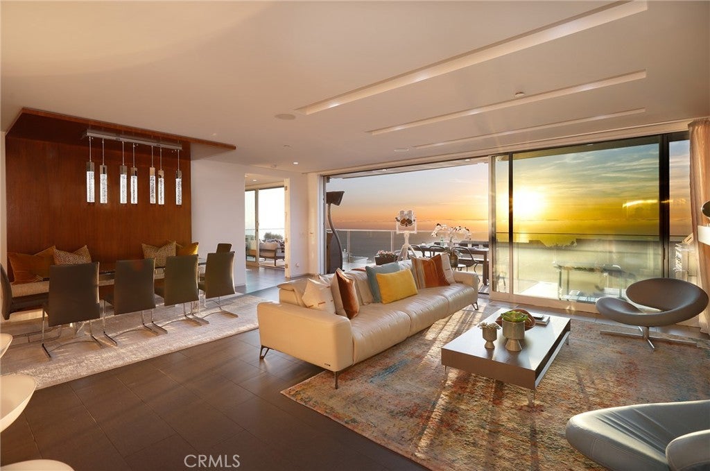 Photo of Listing #OC25181425