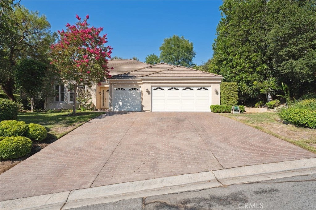 Photo of Listing #SR25180805