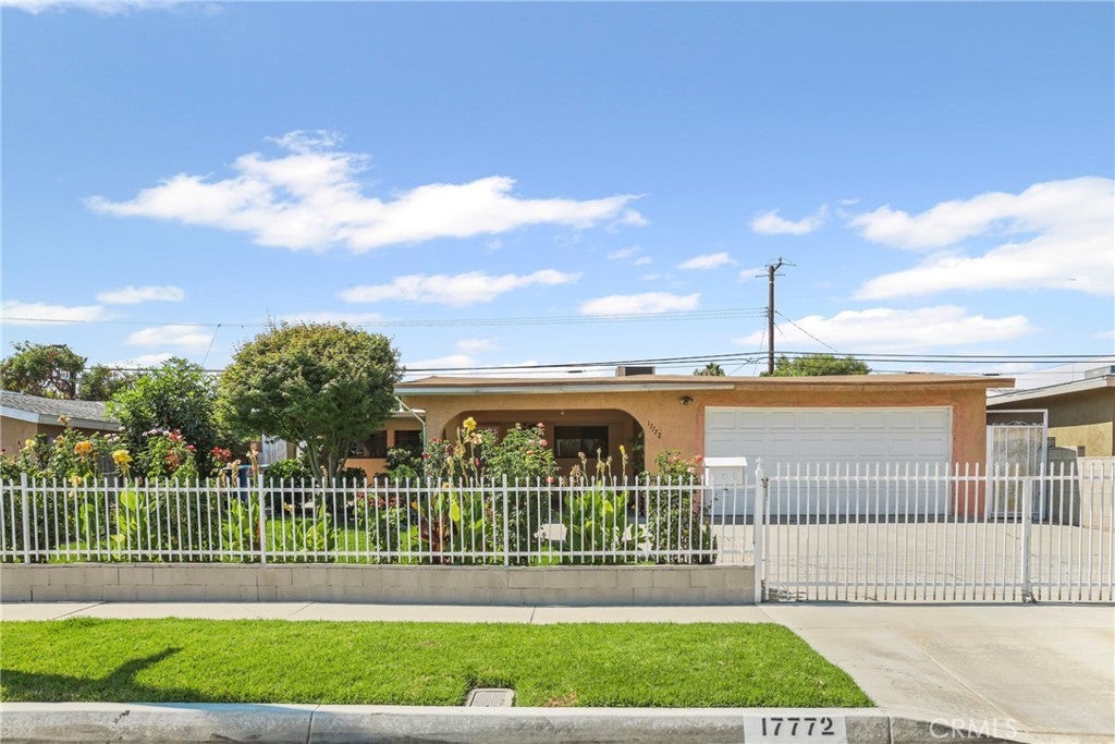 Photo of Listing #CV25178292