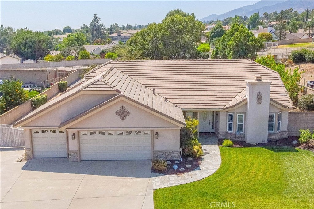 Photo of Listing #CV25180230