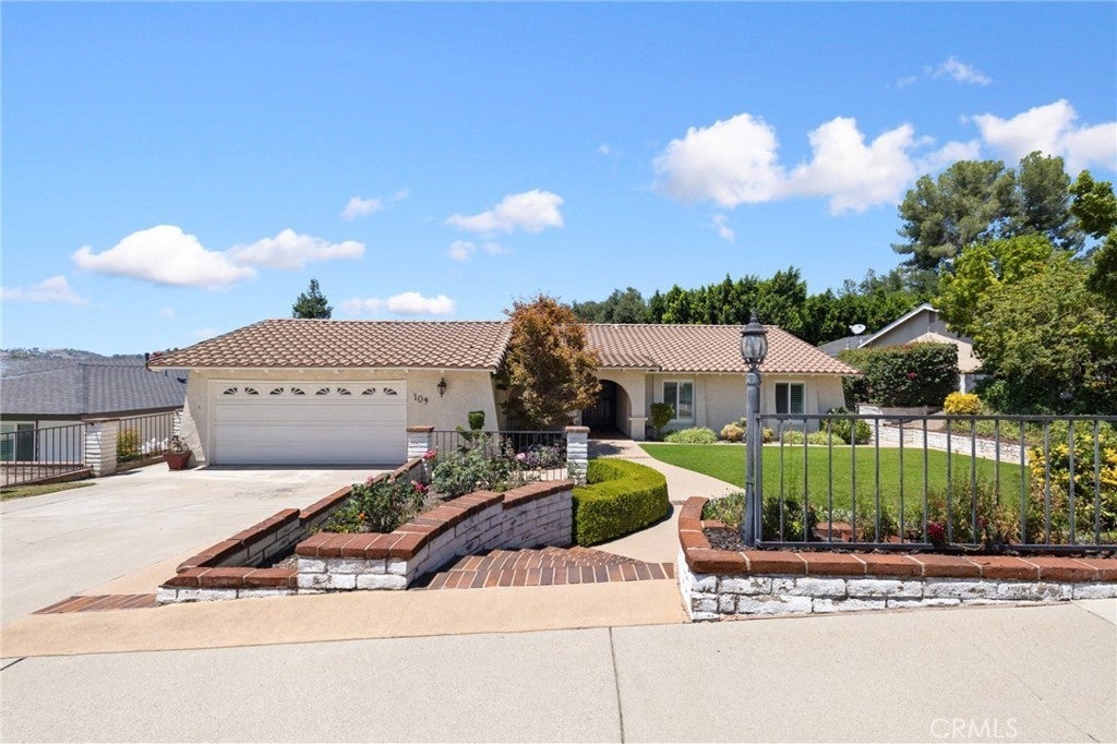 Photo of Listing #TR25182151