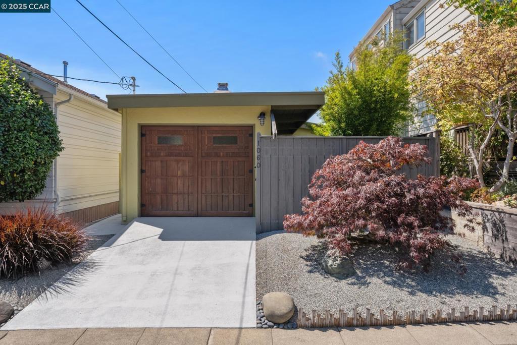 Photo of Listing #41107999