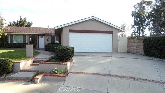 Photo of Listing #PW25134381