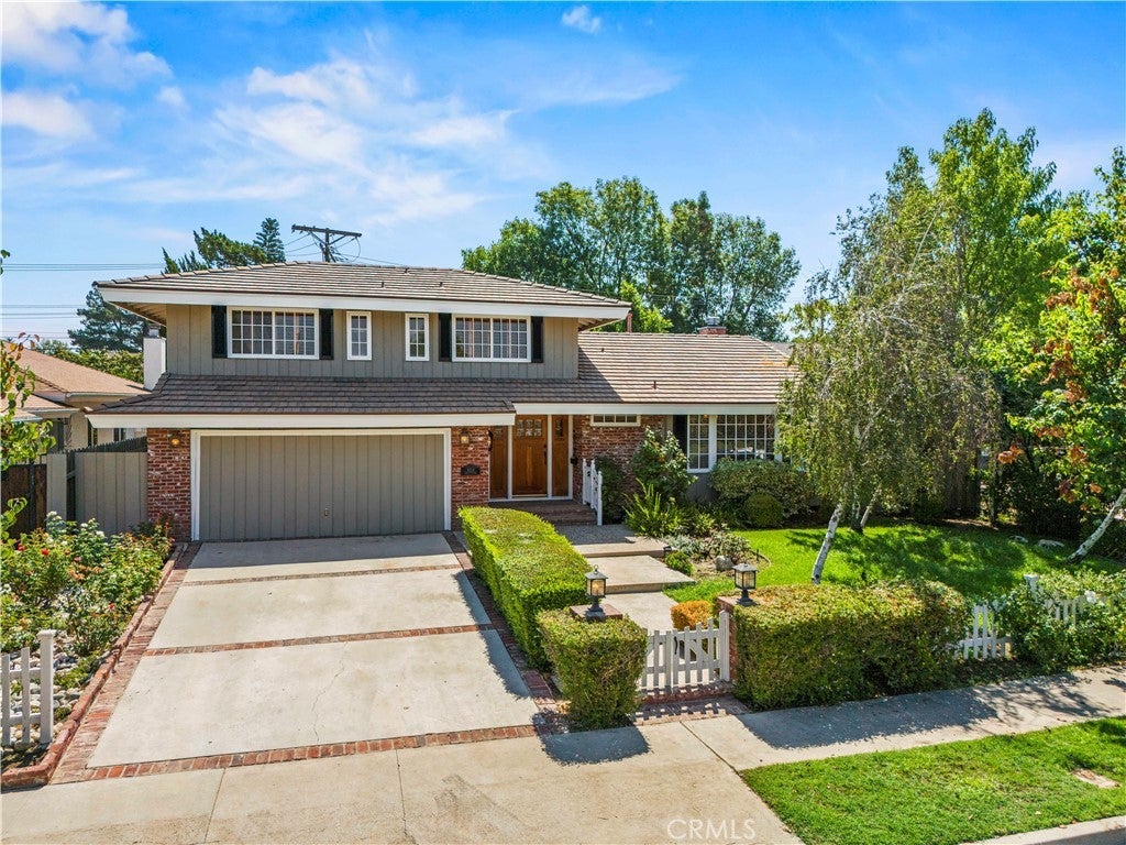 Photo of Listing #SR25182950