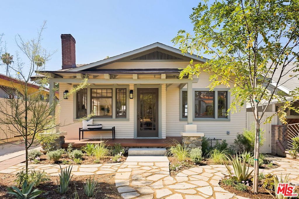 Photo of Listing #25576253