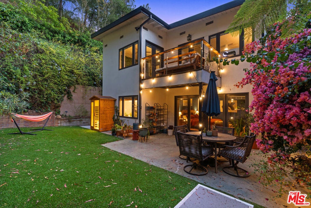 Photo of Listing #25577091