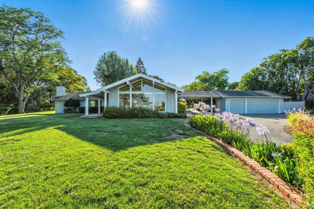 Photo of Listing #ML82017984