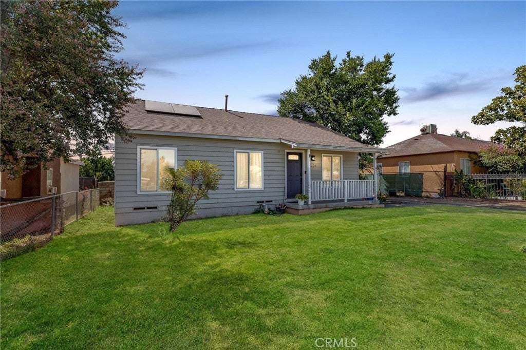 Photo of Listing #IV25183025