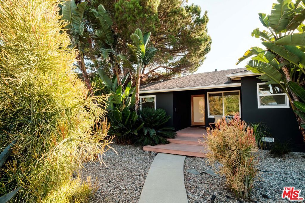 Photo of Listing #25578123