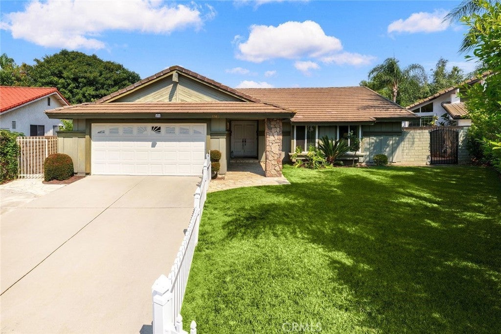 Photo of Listing #TR25183300